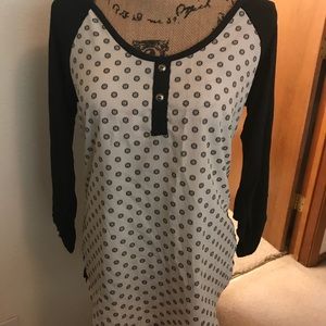 Cute Maurice’s shirt Sz M